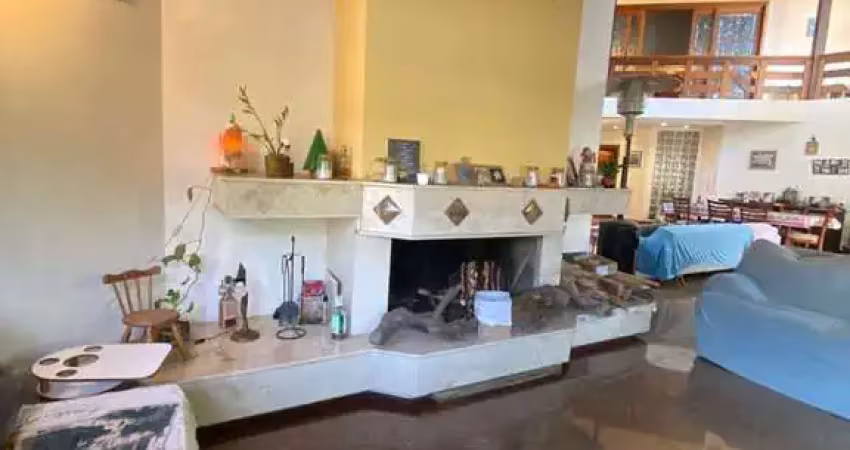 Casa à venda em jurerê, 08 dormitórios, 06 vagas garagem, 330m2 - florianópolis/sc