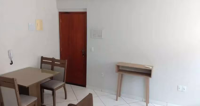 Apartamento com 2 dormitórios e 1 vaga de garagem no bairro São Vicente em Itajaí/SC