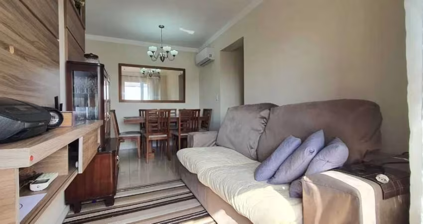 Apartamento mobiliado com 3 dormitórios sendo 1 suíte e 1 vaga no bairro São Judas em Itajaí