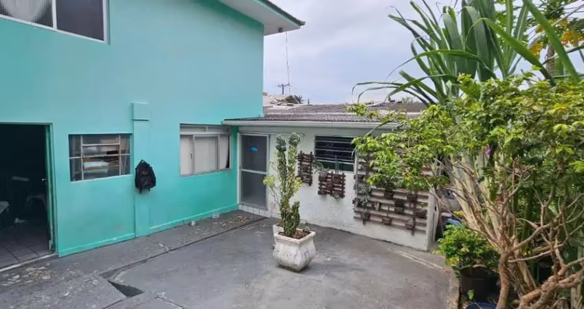 Casa à venda,300 m2 , 3 dormitórios(1 suíte), 2 vagas , trindade, florianópolis, sc