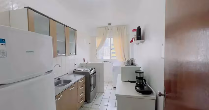 Apartamento com 2 dormitórios sendo 1 suíte com uma 1 vaga no centro de balneário camboriú