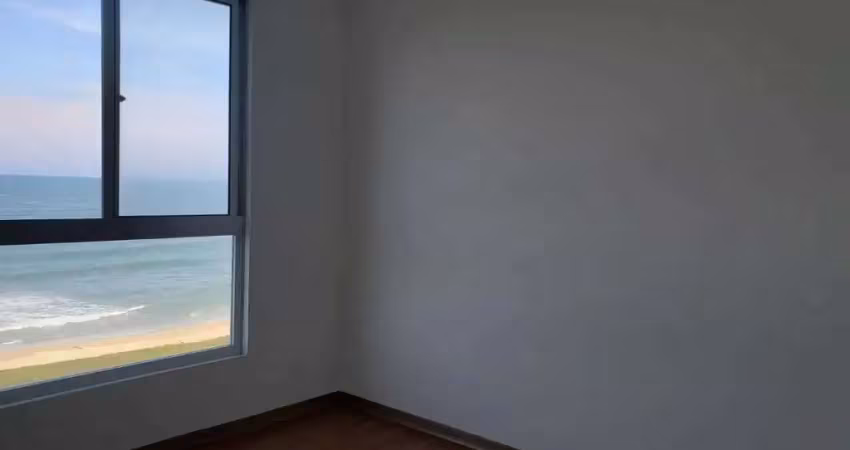 Apartamento pé na areia, vista para o Mar, com 02 quartos e área de lazer completa em Barra Velha/SC