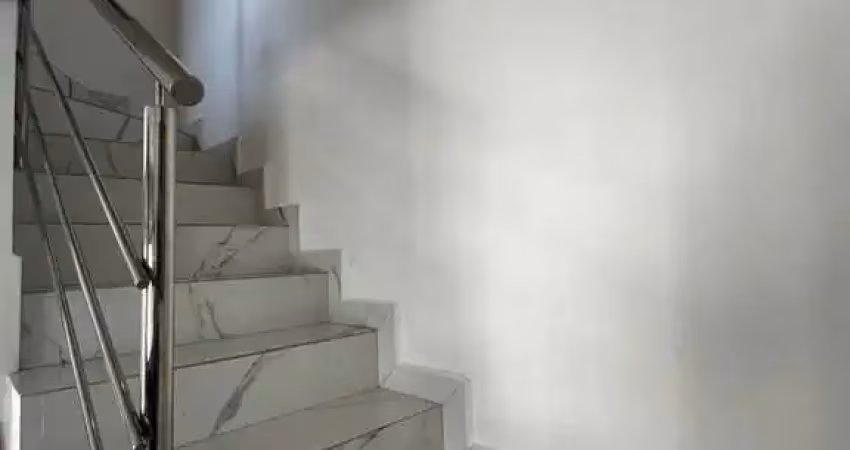 Casa com 2 dormitórios sendo 1 suíte, 1 vaga de garagem no itacolomi em balneário piçarras