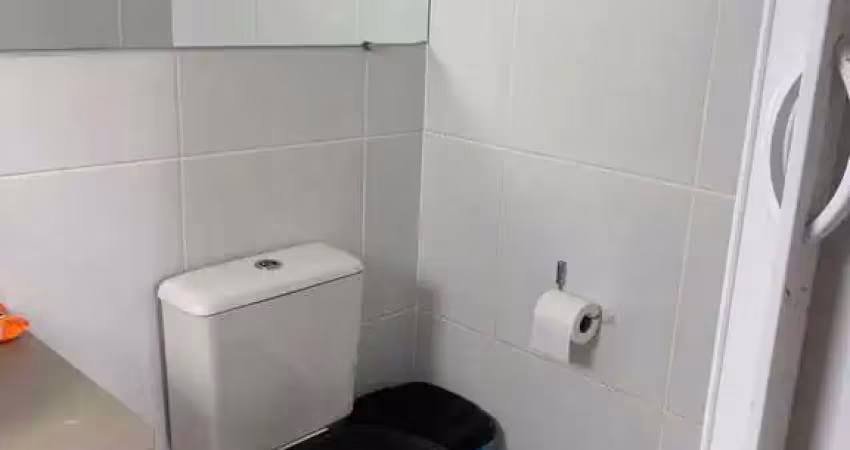 Apartamento com 1 dormitório, 1 vaga de garagem no bairro Areias em Camboriú