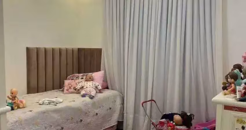 Casa mobiliada com 2 suítes e 2 vagas de garagem na barra em balneário camboriú