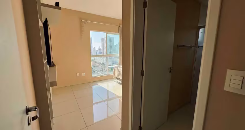 Apartamento com 03 dormitórios e 02 vagas na garagem no bairro - fazenda, itajaí / sc