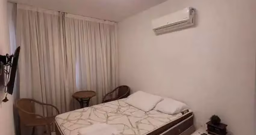Apartamento quadra mar mobiliado com 2 dormitórios sendo 1 suíte e 1 vaga em balneário camboriú