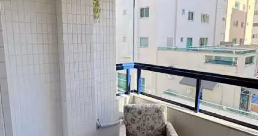 Apartamento com 2 dormitórios sendo 1 suíte e 1 vaga de garagem no centro balneário camboriú