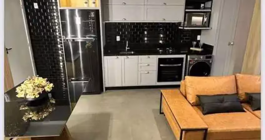 Apartamento mobiliado com 2 dormitórios sendo 1 suíte e 2 vagas de garagem em balneário camboriú