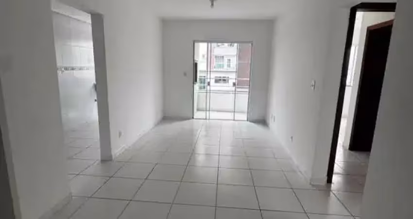 Apartamento com 2 dormitórios sendo 1 suíte e 1 vaga no cordeiros parte alta em itajaí/sc