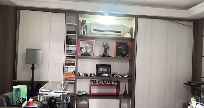 Ampla casa  com 4 dormitórios sendo 3 suítes no bairro ressacada em itajaí