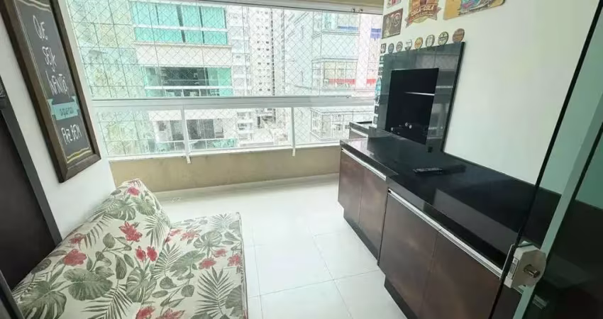 Apartamento com 3 dormitórios sendo 1 suíte e 2 vagas de garagem em itapema/sc