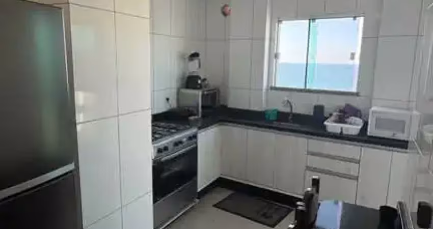 Apartamento com 3 dormitórios sendo 2 suítes e 1 vaga de garagem em itapema/sc
