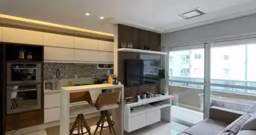 Apartamento semi mobiliado com 2 suítes e 1 vaga de garagem no bairro são joão - itajaí