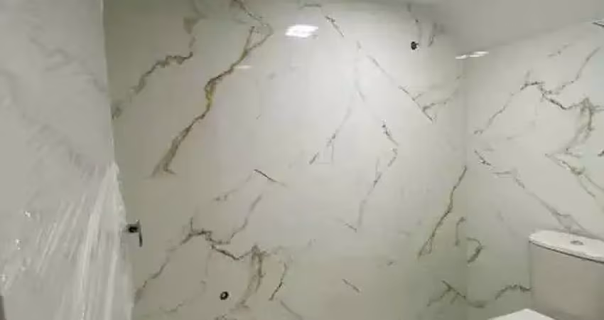 Sobrado 3 suítes e 1 vaga de garagem em balneário perequê