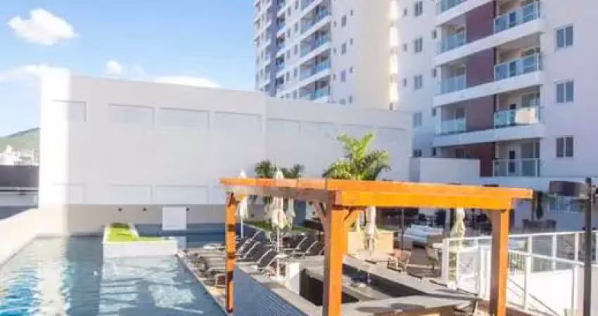 Apartamento mobiliado com 3 dormitórios sendo 1 suíte e 2 vagas no bairro são joão em itajaí