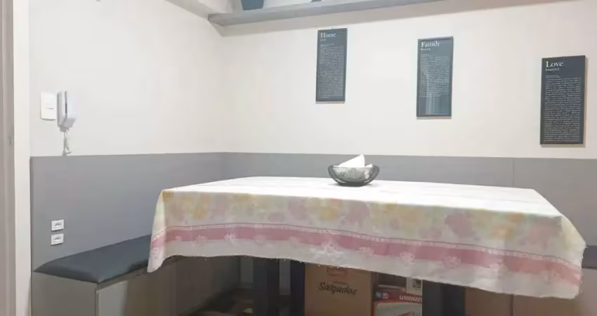 Apartamento quadra mar com 2 dormitórios no centro de balneário camboriú