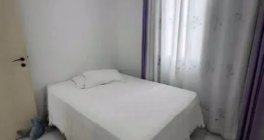 Sobrado com 4 dormitórios amplos sendo 1 suíte e 4 vagas - bom retiro, joinville/sc