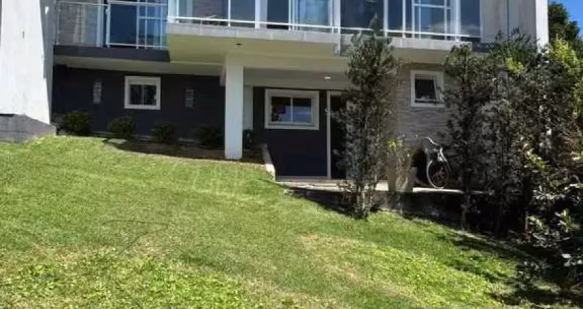 Casa com 3 dormitórios sendo 1 suíte e 2 vagas - iririú | joinville/sc