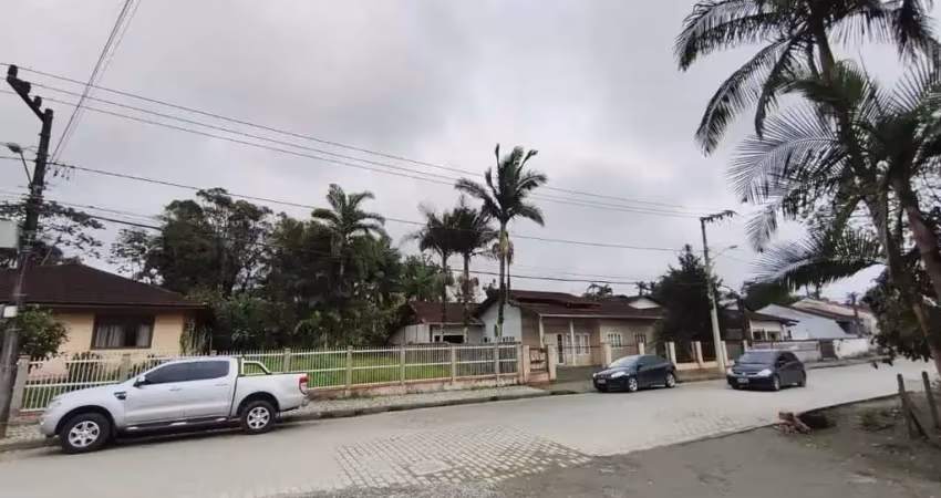 Terreno com 1.464 m² no bairro vila nova em joinville