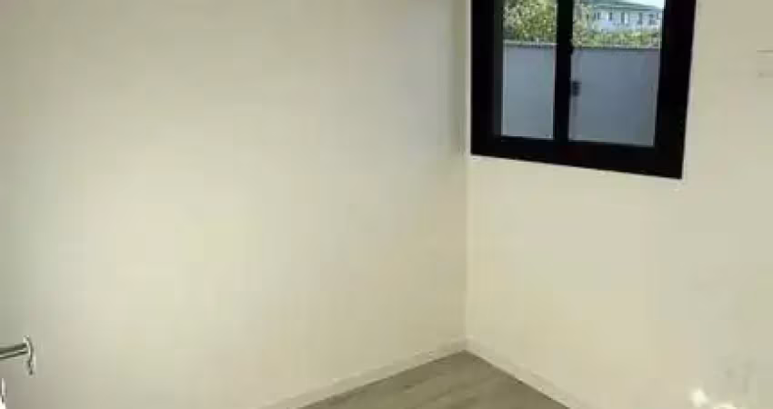 Geminado com 3 dormitórios sendo1 suíte e 1 vaga - iririú | joinville/sc