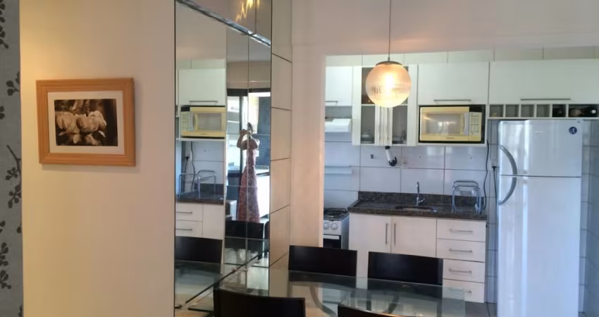 Lindo Apartamento Mobiliado ,02 Quartos ,Armação,01 Garagem .