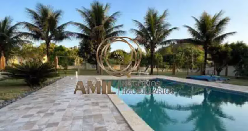 Ra amil vende chácara, 380m² construídos, 1500m² de área total ,3 dormitórios - 2 suítes ,santa branca/sp.