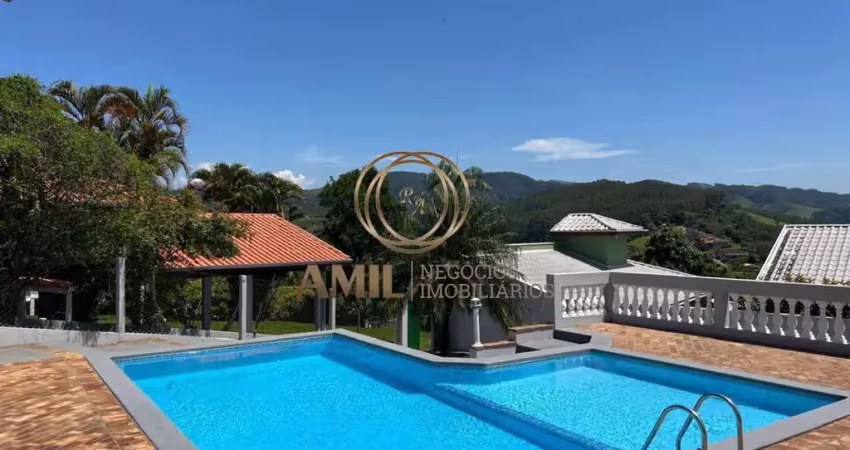 Chácara com casa térrea, 03 dormitórios 02 suites, 1.718,20m², piscina e pomar, jambeiro