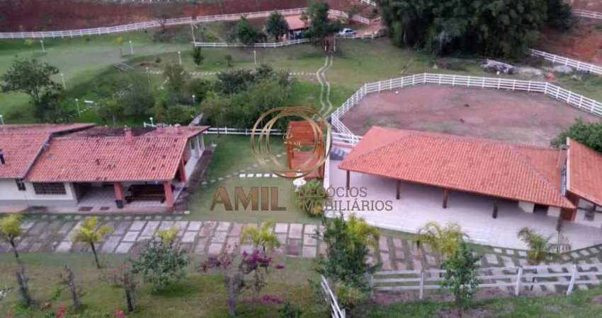 Fazenda estrada do sobrado/ 45,80 hectares - casa sede/caseiro/lago/curral / mirante/represa  - zona norte