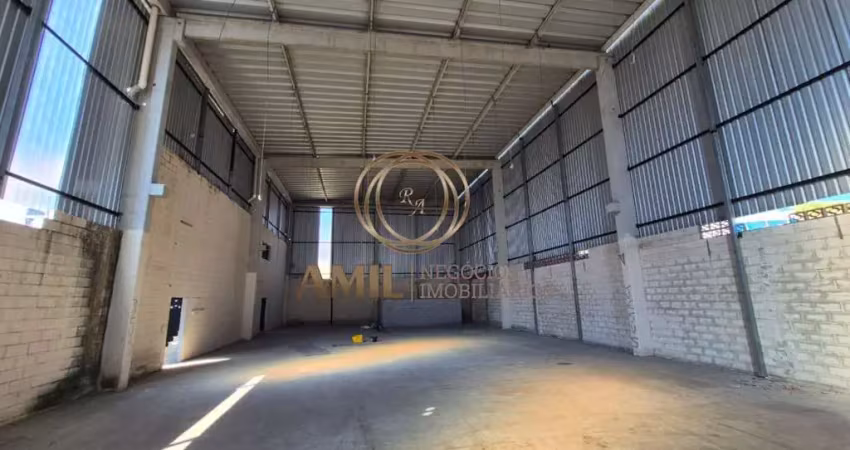 Galpão comercial de 610m² na vila jundiaí - mogi das cruzes: 2 salas, 3 banheiros e 5 vagas de garagem!