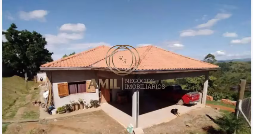 Chácara à venda em são josé dos campos-sp, bairro freitas: 4 quartos, 1 suíte, 2 banheiros, 5 vagas - 2.500m² de área