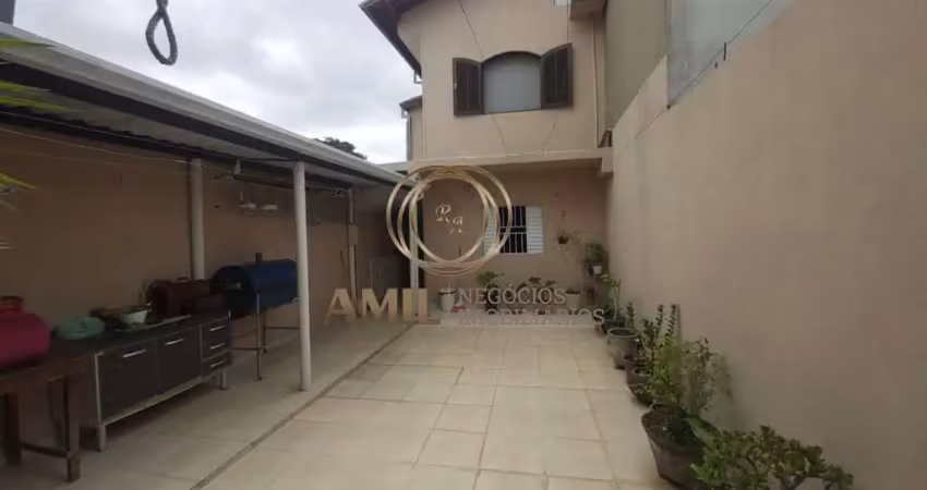 Casa / jardim portugal / 03 dormitórios / edícula / 213 m²/ são josé dos campos