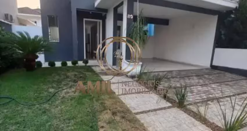 Venda de casa sobrado com piscina e área gourmet no condomínio crystal park, jardim califórnia - jacareí