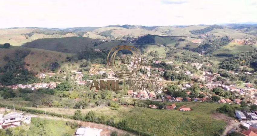 Casa / villágio alpino / bairro dos freitas / 03 dormitórios / 02 suítes / terreno com 2.000 m² /  270 m² área útil / são josé dos campos