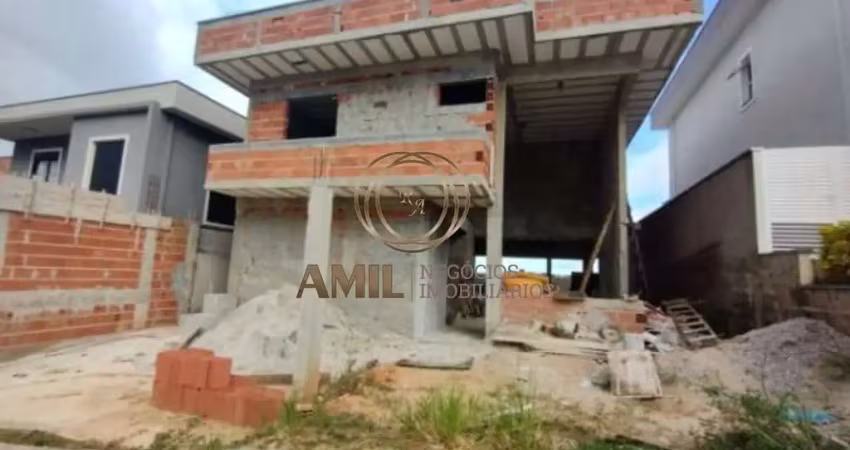 Casa  sobrado  /condomínio residencial mantiqueira/ 03 dormitórios com 01 suíte / 252m²/