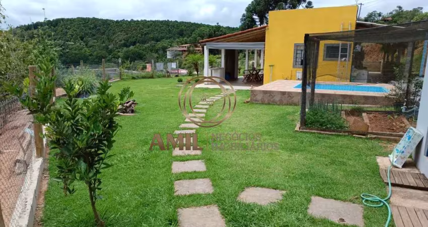 Ra amil vende chácara / 250m2 construídos / 4.000m² área total / 3 dormitórios - santa branca / sp