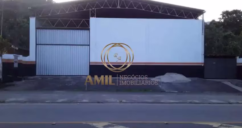 Vende-se / aluga-se galpão com habite-se com 1.000 m² - ubatuba