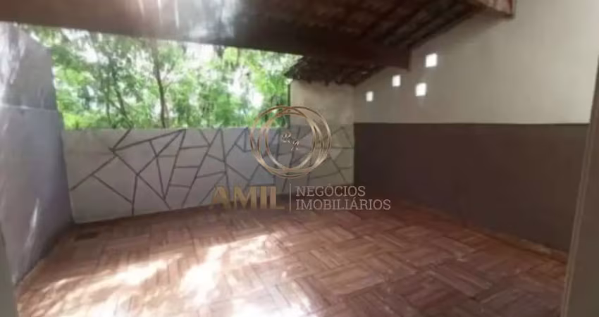 Casa assobradada / 03 dormitórios com 01 suite/ 125m²/ jacarei