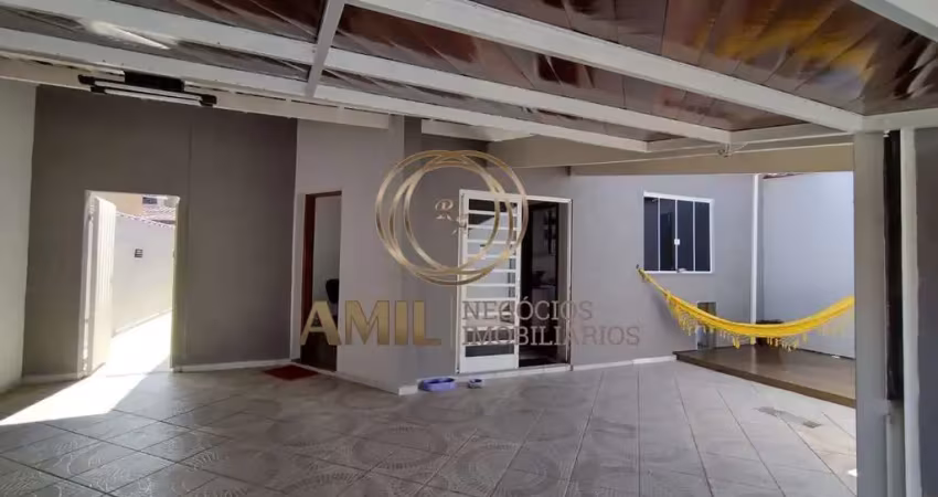 Ra amil negócios imobiliários vende: casa com 160m² 03 dormitórios, piscina e churrasqueira no recanto dos coqueirais em taubaté. aceita permuta.  val