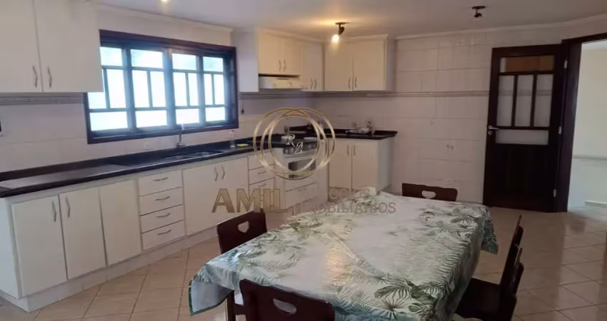 Casa / regiao nobre do jd satelite / 04 dormitórios / 03 suíte / 220m² ac / 300m² te / são josé dos campos