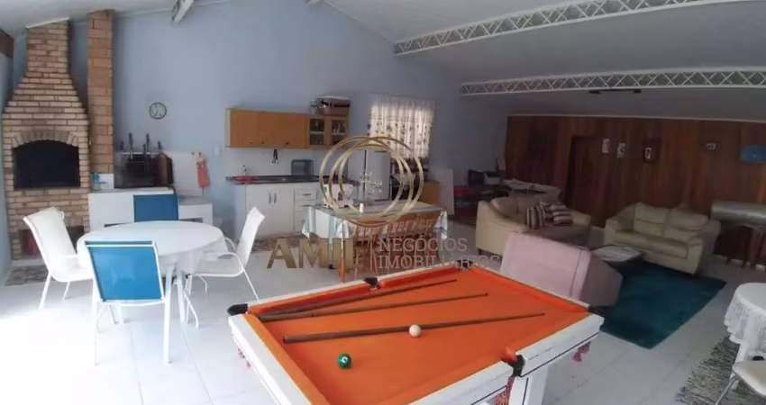 Sobrado 3 dormitórios sendo 1 suíte, villa branca, 245m² ac, 250m² terreno, jacareí