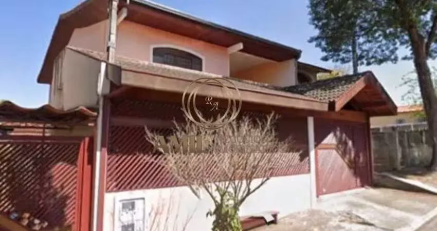 Casa / jardim colonial / 05 dormitórios  / 300m²/ são josé dos campos
