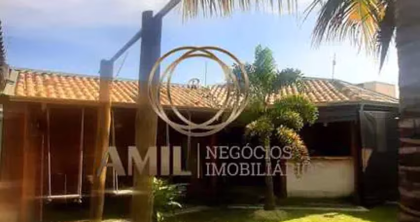 Casa/ vila branca / 01 dormitório / 250 m²/ jacareí.