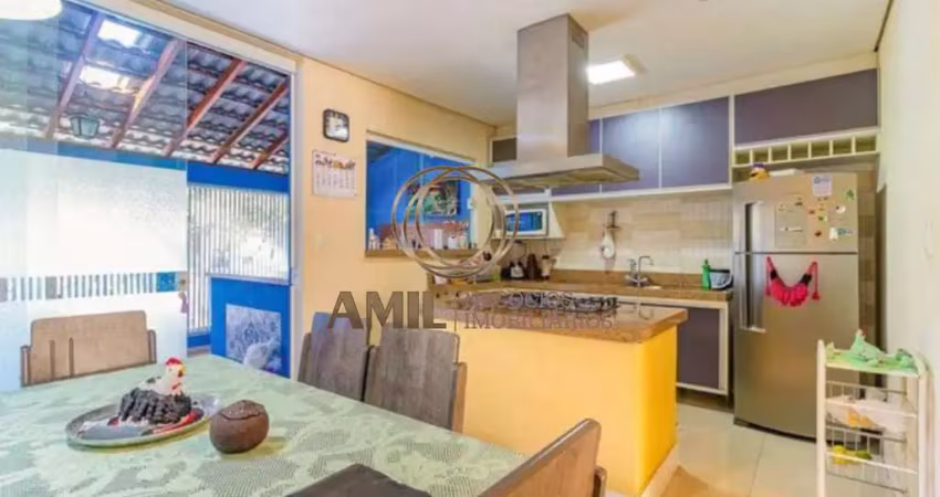 Casa sobrado / jardim minas gerais/ 03 dormitórios sendo suite / 134m²/ são josé dos campos