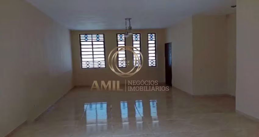 Casa / 03 dormitórios / vila resende/ 300 m² / caçapava