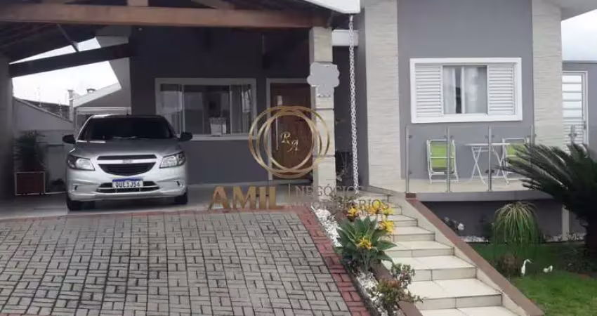 Casa  / 03 dormitórios / 01 suíte / residencial mantiqueira/  360 m² de terreno / 172 m² de área construída são josé dos campos  belíssima casa, em um dos melhores bairros de são josé dos campos.  o i