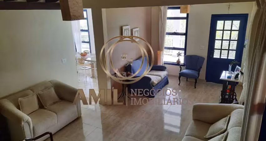 Chácara com sobrado / 03 dormitórios com 1 suiíte / vila são geraldo / 9900 m² de terreno / 580 m² de área construída / são josé dos campos