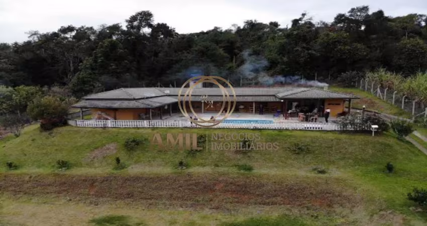Atenção investidores venda chácara alto padrão 6 suítes / 5000m² - paraibuna