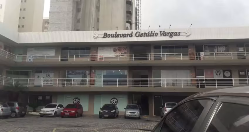 Sala comercial com 2 salas para alugar no Jardim Califórnia, Jacareí 
