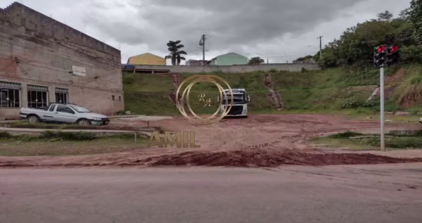 Terreno comercial com 18 metros de frente  bom para vários tipos de comércios